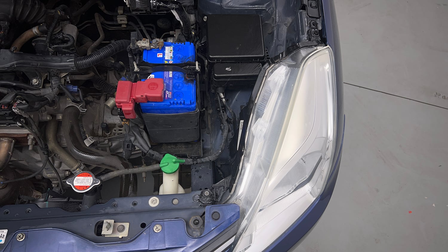 Used 2018 Maruti Suzuki Baleno Zeta 1.2 Petrol Manual engine ENGINE LEFT SIDE VIEW