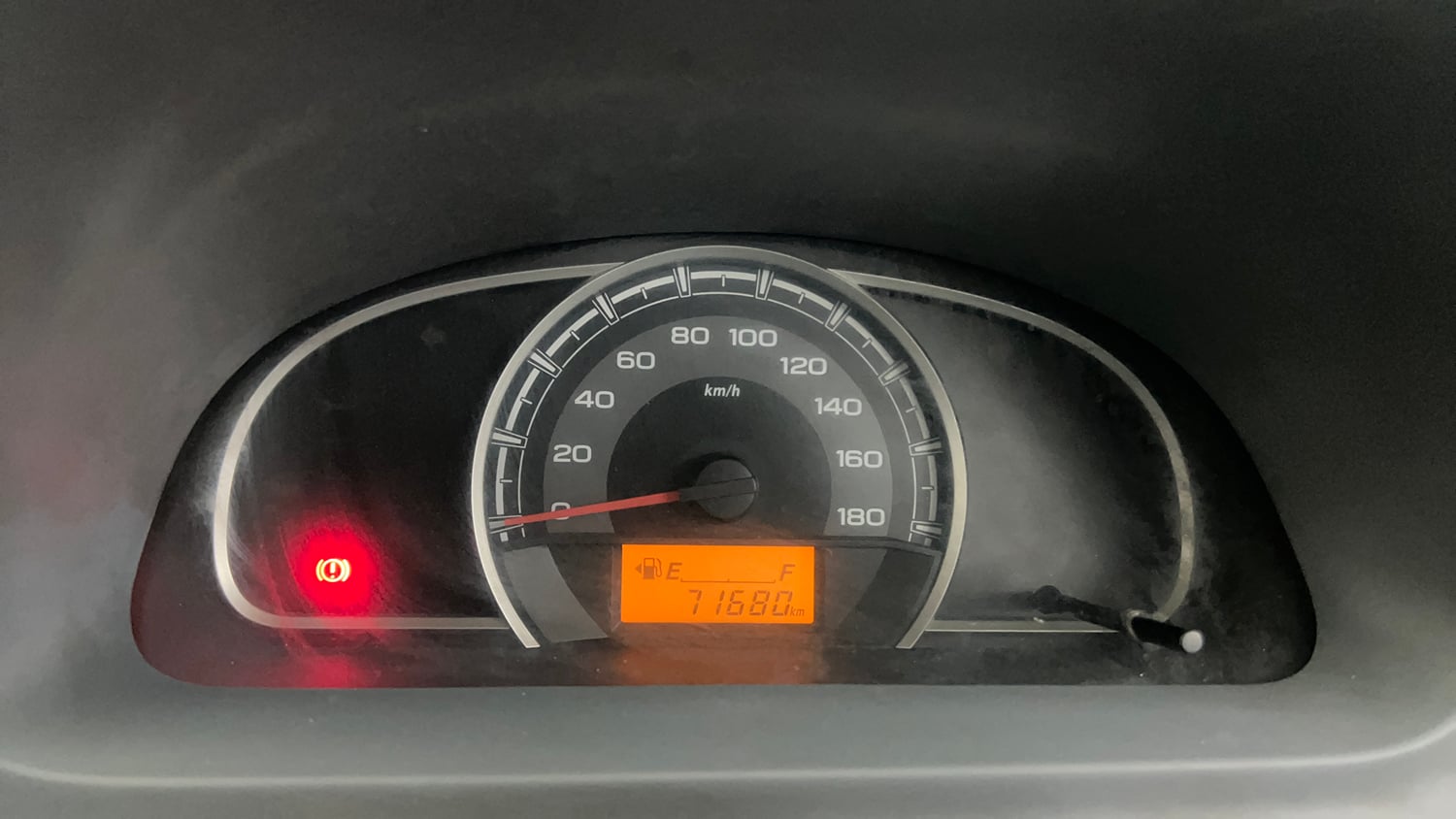 Used 2014 Maruti Suzuki Alto 800 Lxi Petrol Manual interior CLUSTERMETER VIEW