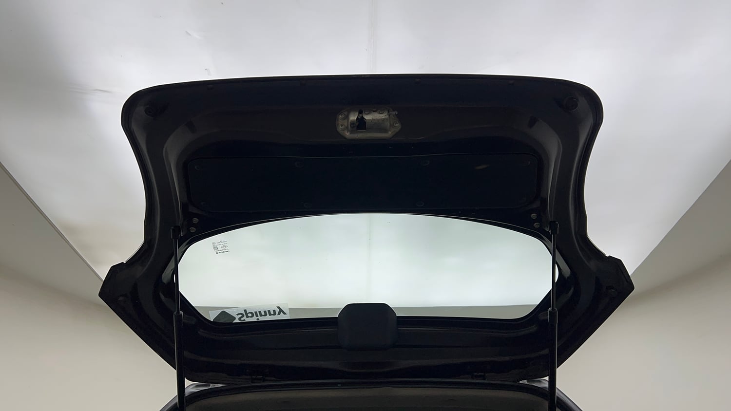 Used 2018 Maruti Suzuki Alto 800 VXi Petrol Manual interior DICKY DOOR OPEN VIEW