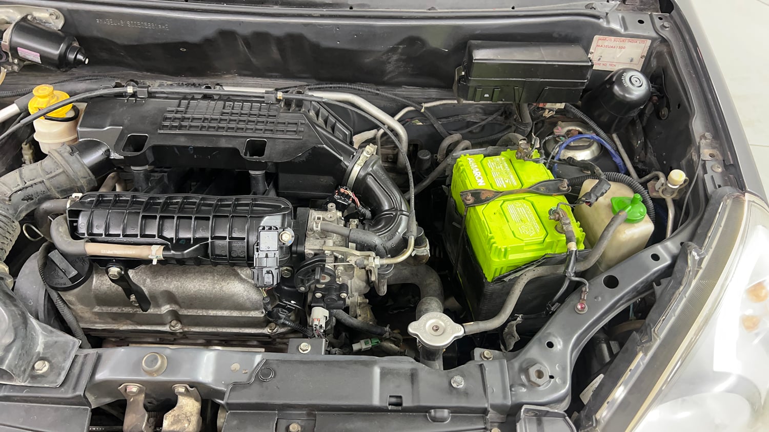 Used 2014 Maruti Suzuki Alto 800 Lxi Petrol Manual engine ENGINE LEFT SIDE VIEW