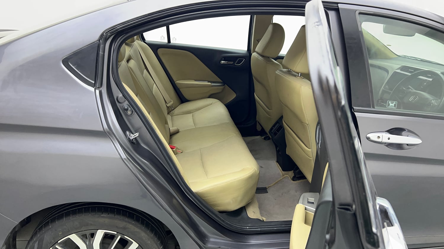 Used 2017 Honda City ZX CVT Petrol Petrol Automatic interior RIGHT SIDE REAR DOOR CABIN VIEW