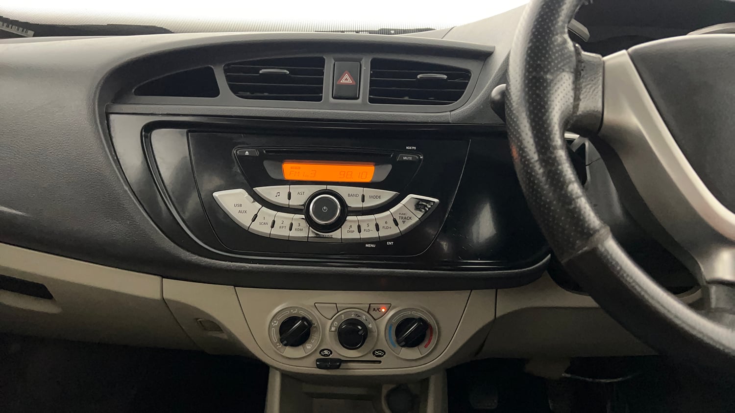 Used 2020 Maruti Suzuki Alto K10 VXi Petrol Manual interior MUSIC SYSTEM & AC CONTROL VIEW