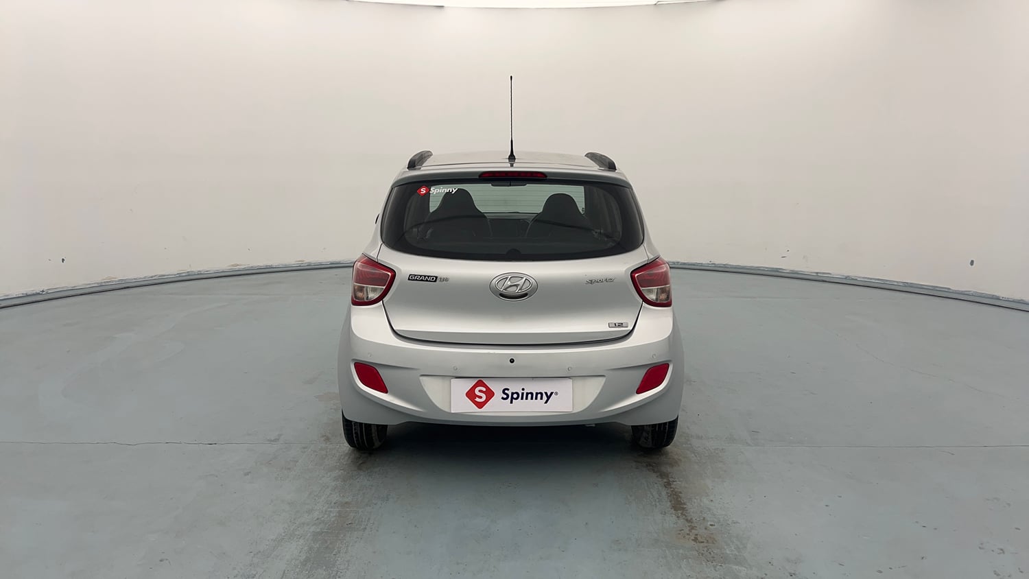 Used 2016 Hyundai Grand i10 Sportz 1.2 Kappa VTVT Petrol Manual exterior BACK VIEW