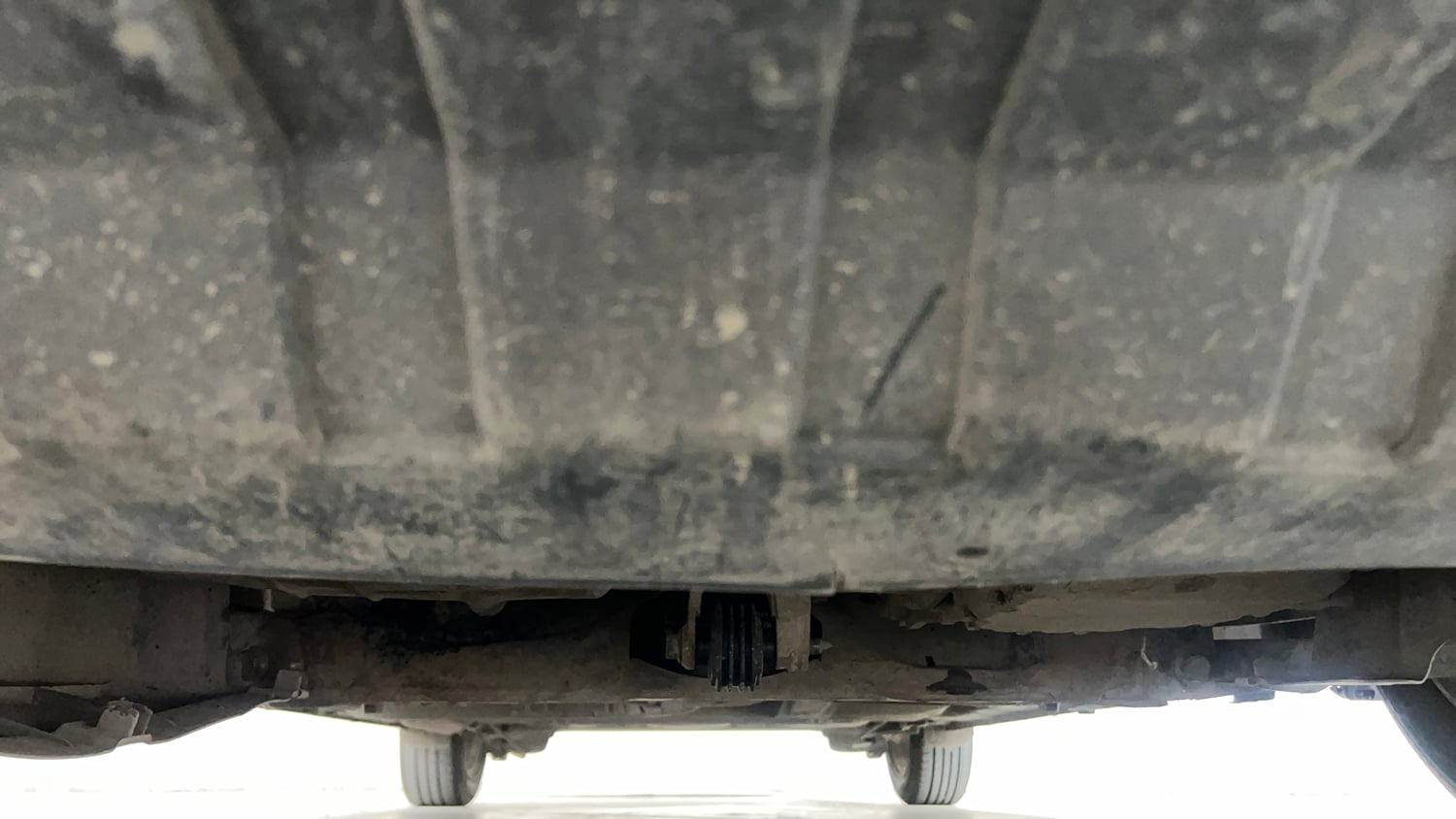 Used 2014 Honda City VX CVT Petrol Automatic extra FRONT LEFT UNDERBODY VIEW