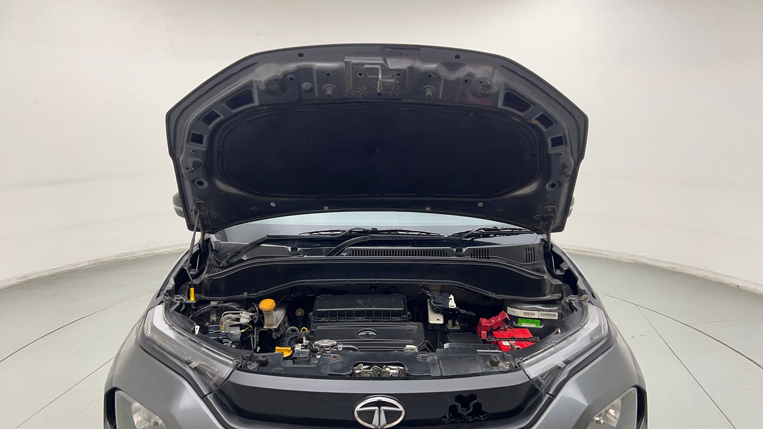 Used 2022 Tata Punch Pure MT Petrol Manual engine ENGINE & BONNET OPEN FRONT VIEW