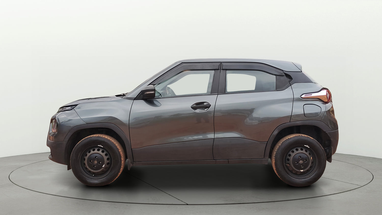 Used 2023 Tata Punch Pure MT Petrol Manual exterior LEFT SIDE VIEW