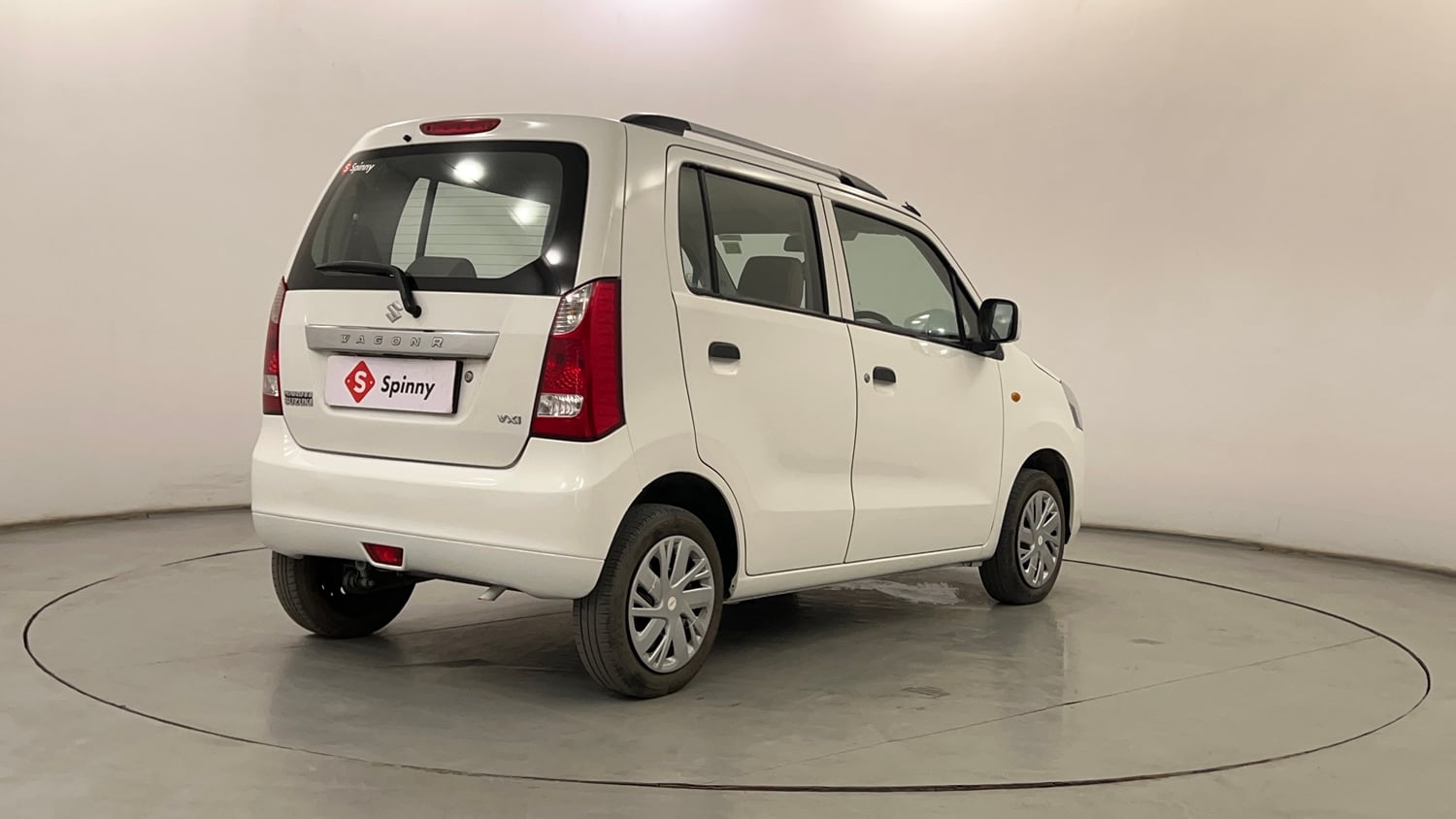 Used 2014 Maruti Suzuki Wagon R VXI Petrol Manual exterior RIGHT REAR CORNER VIEW