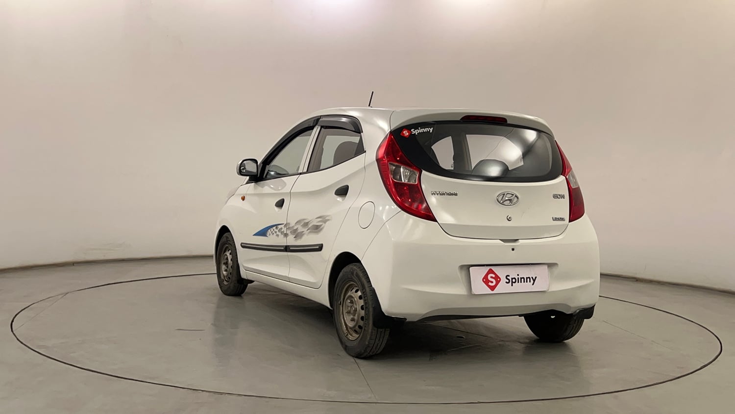 Used 2016 Hyundai Eon D-Lite + Petrol Manual exterior LEFT REAR CORNER VIEW