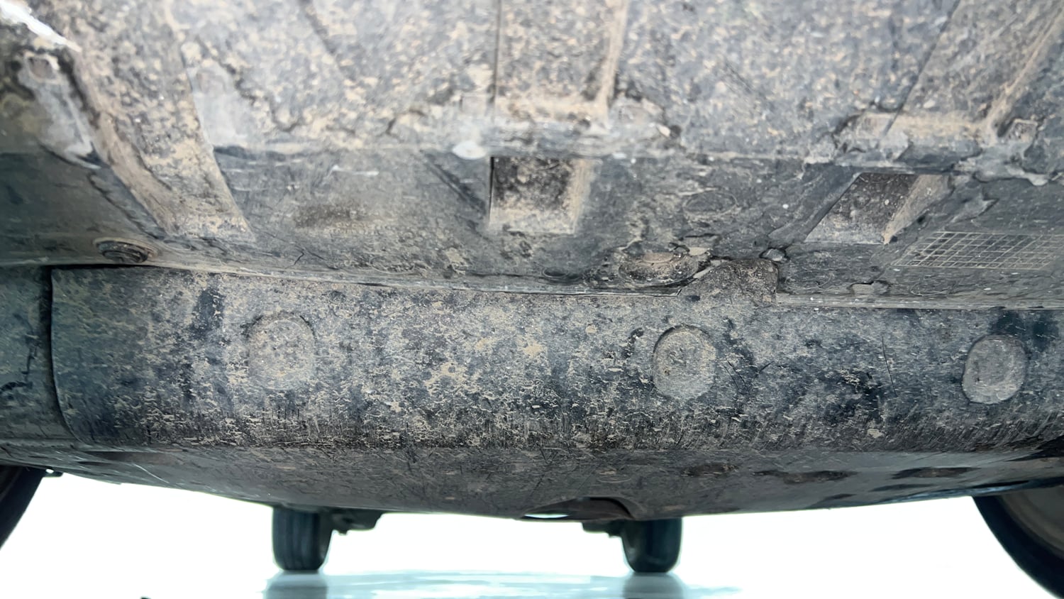 Used 2022 Honda City VX CVT Petrol Petrol Automatic extra FRONT LEFT UNDERBODY VIEW