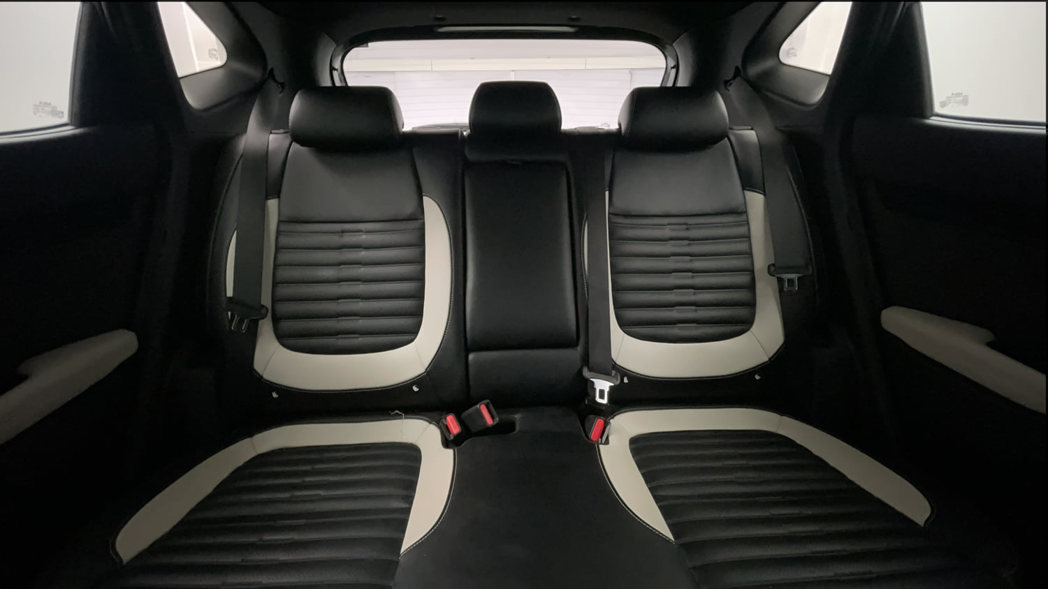 Used 2025 Kia Seltos GTX Plus 1.5 Diesel AT Diesel Automatic interior REAR SEAT CONDITION VIEW