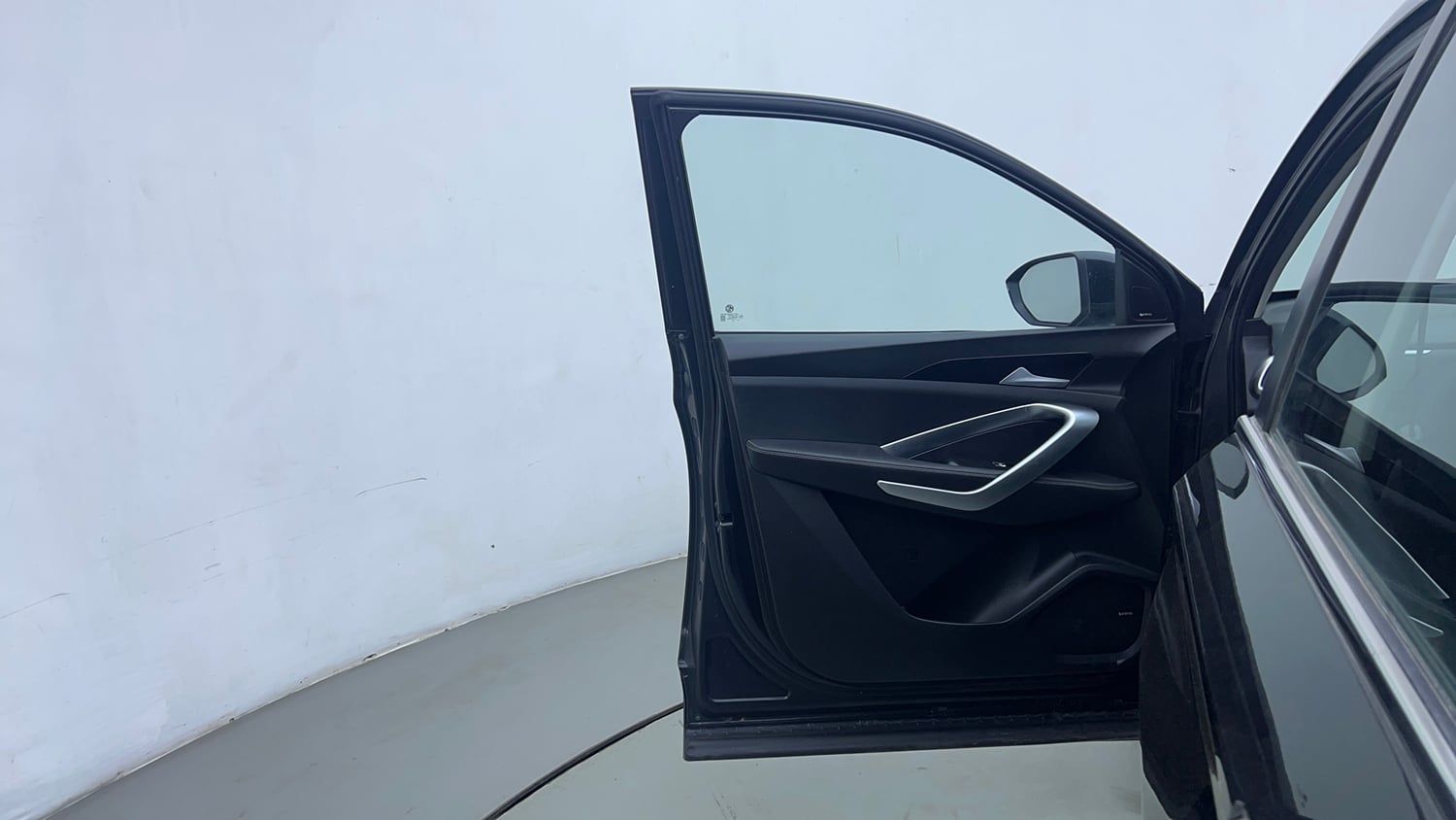 Used 2021 MG Motors Hector Sharp 1.5 DCT Petrol Petrol Automatic interior LEFT FRONT DOOR OPEN VIEW