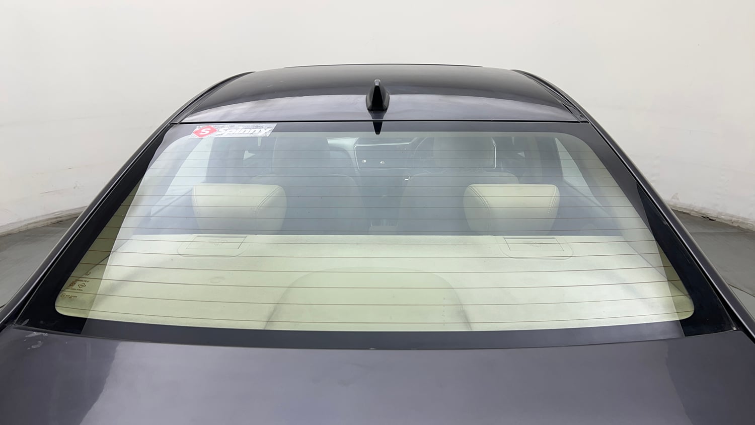 Used 2017 Honda City ZX CVT Petrol Petrol Automatic exterior BACK WINDSHIELD VIEW