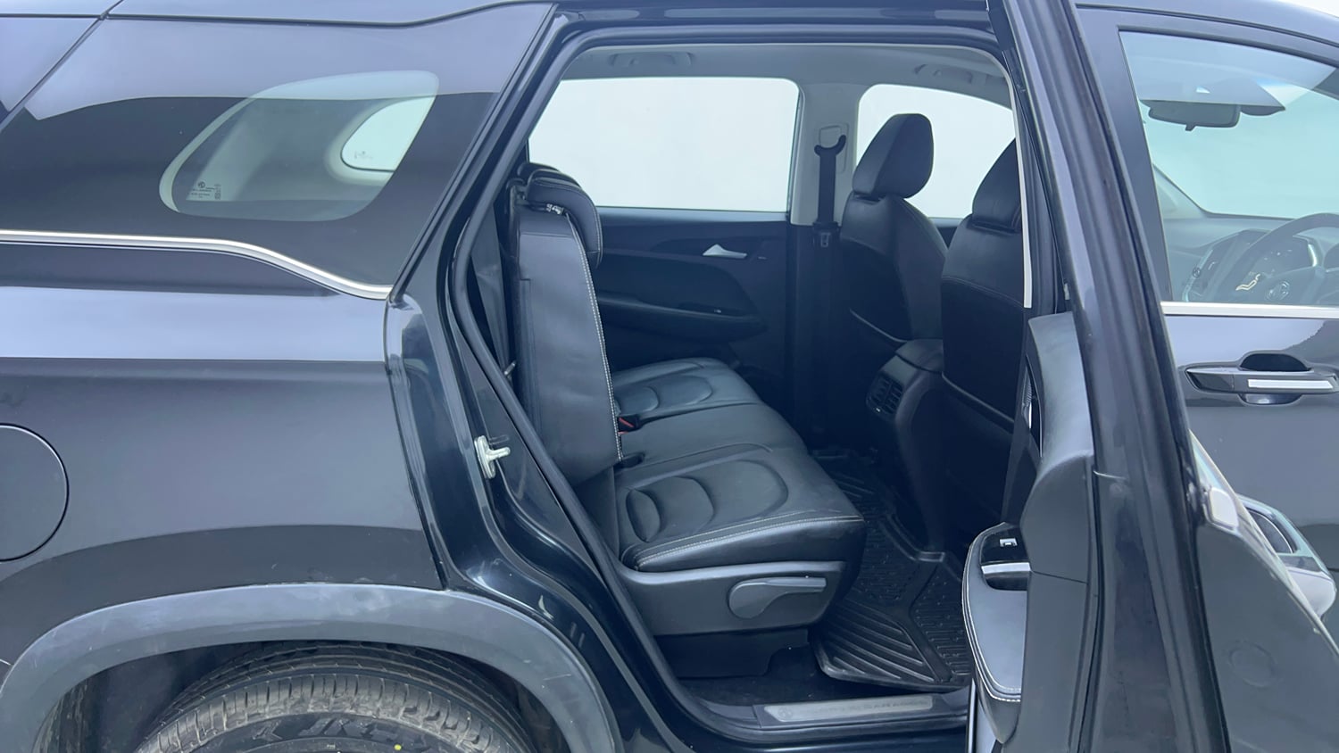 Used 2021 MG Motors Hector Sharp 1.5 DCT Petrol Petrol Automatic interior RIGHT SIDE REAR DOOR CABIN VIEW