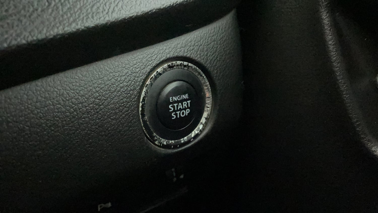 Used 2016 Maruti Suzuki Baleno Zeta 1.2 Petrol Manual top_features Keyless start