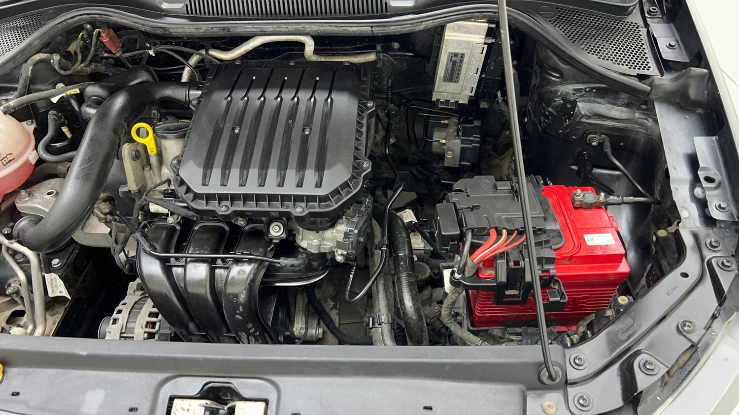 Used 2019 Volkswagen Polo CUP Edition Petrol Petrol Manual engine ENGINE LEFT SIDE VIEW