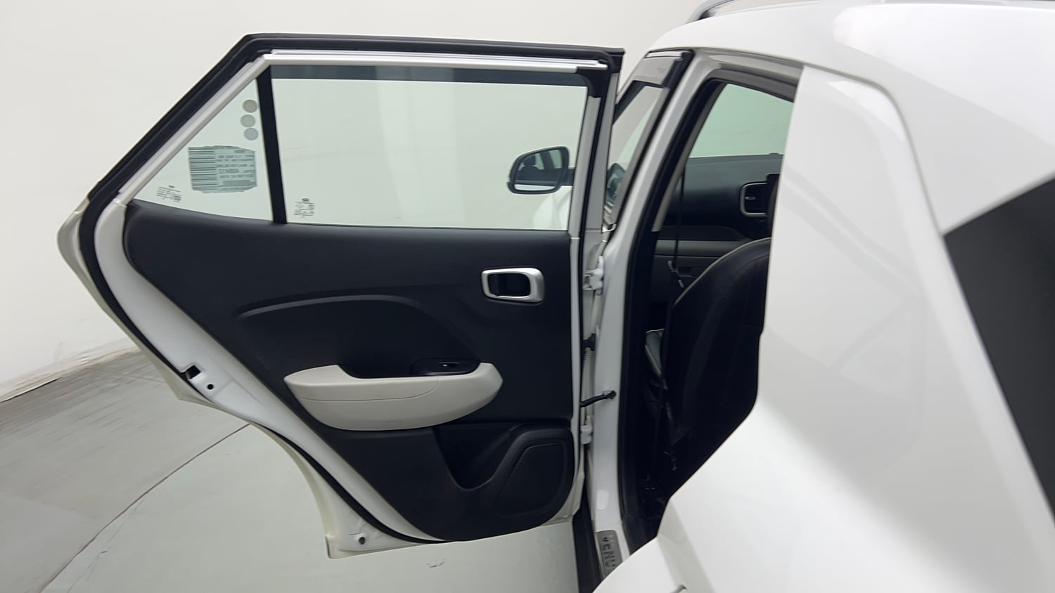 Used 2022 Hyundai Venue SX 1.2 Petrol Petrol Manual interior LEFT REAR DOOR OPEN VIEW
