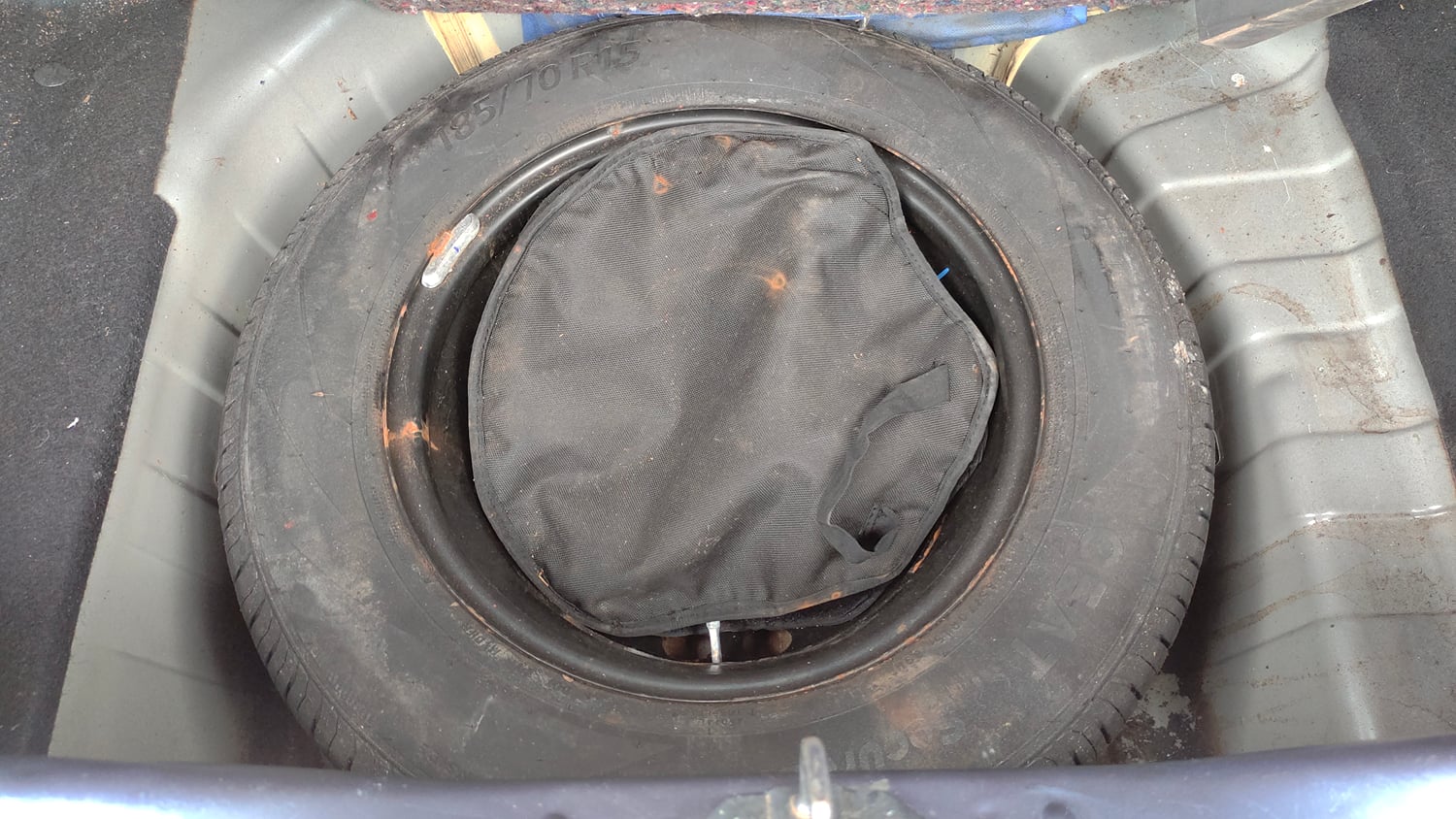 Used 2023 Tata Punch Pure MT Petrol Manual tyres SPARE TYRE VIEW