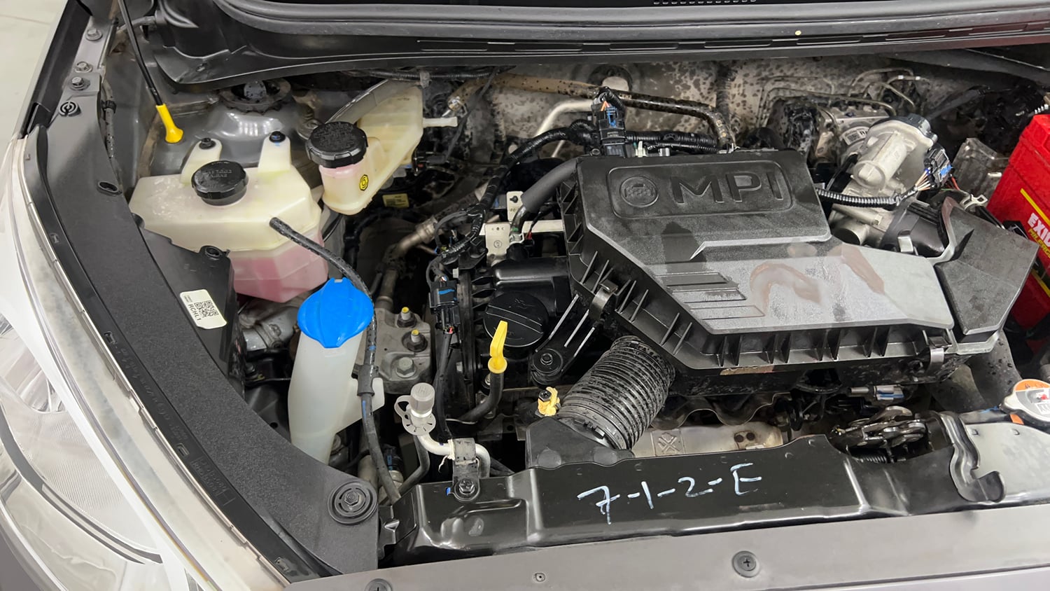 Used 2021 Hyundai Santro Sportz AMT Petrol Automatic engine ENGINE RIGHT SIDE VIEW
