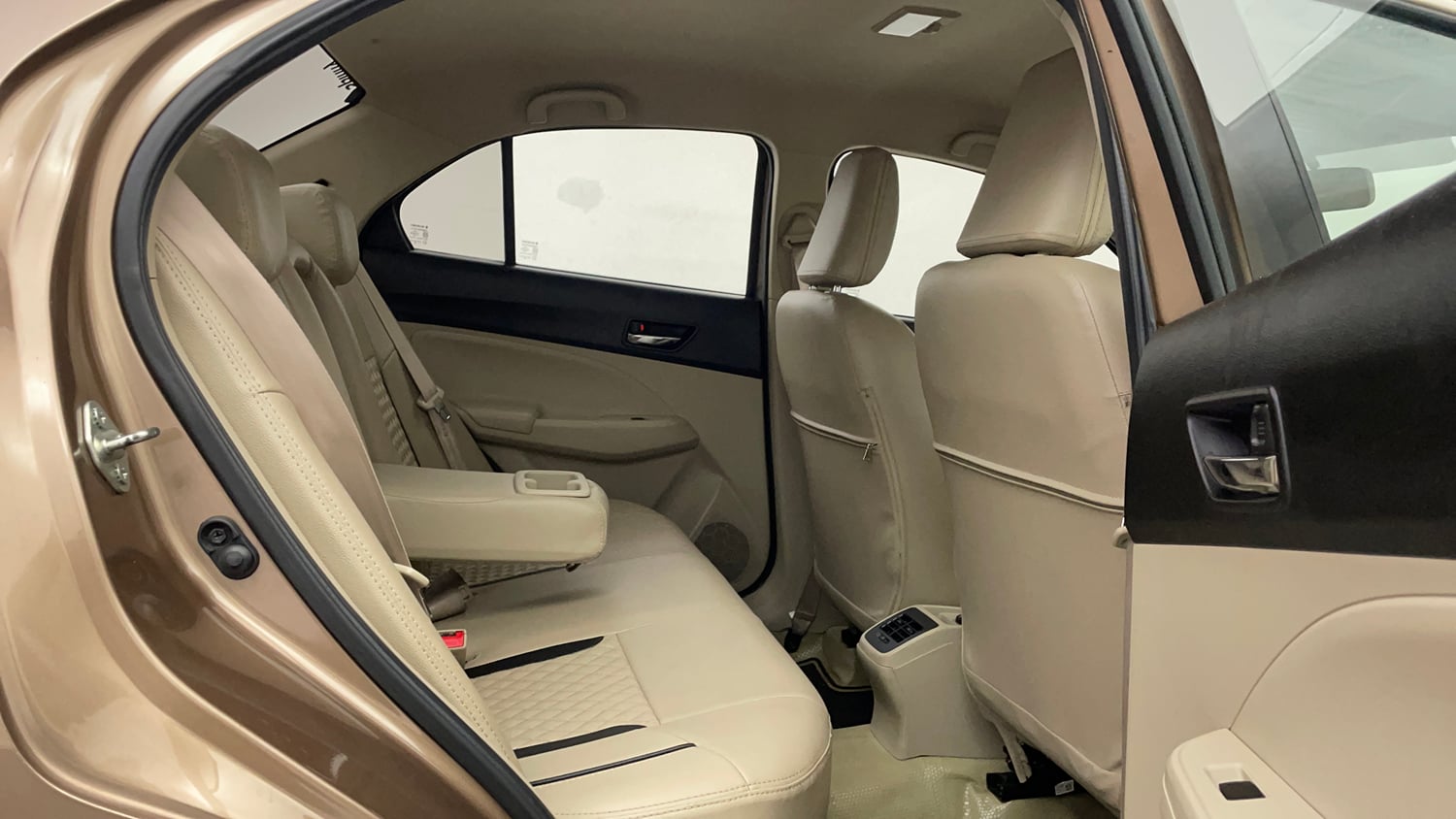 Used 2018 Maruti Suzuki Dzire VXi AMT Petrol Automatic interior RIGHT SIDE REAR DOOR CABIN VIEW