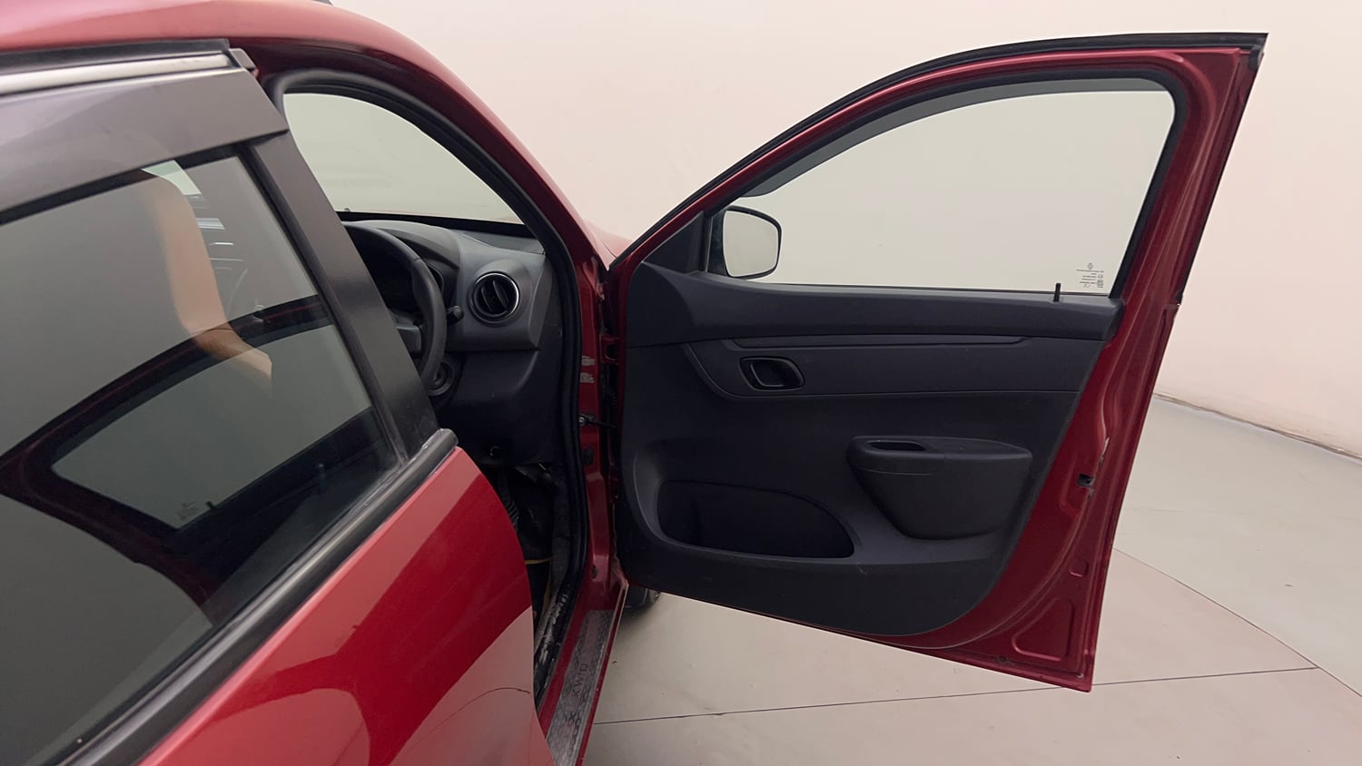 Used 2016 Renault Kwid RXT Petrol Manual interior RIGHT FRONT DOOR OPEN VIEW