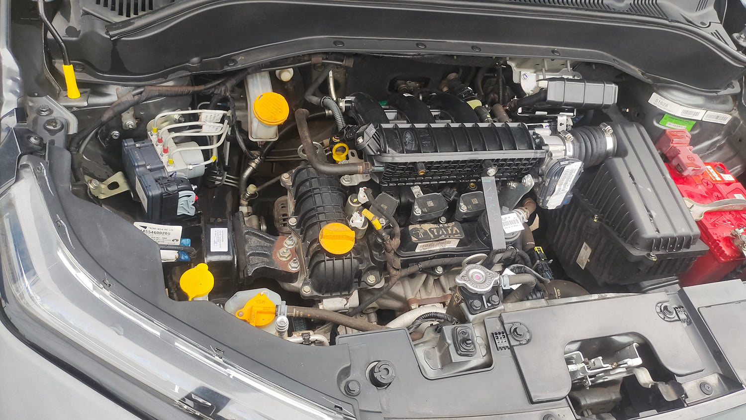 Used 2023 Tata Punch Pure MT Petrol Manual engine ENGINE RIGHT SIDE VIEW