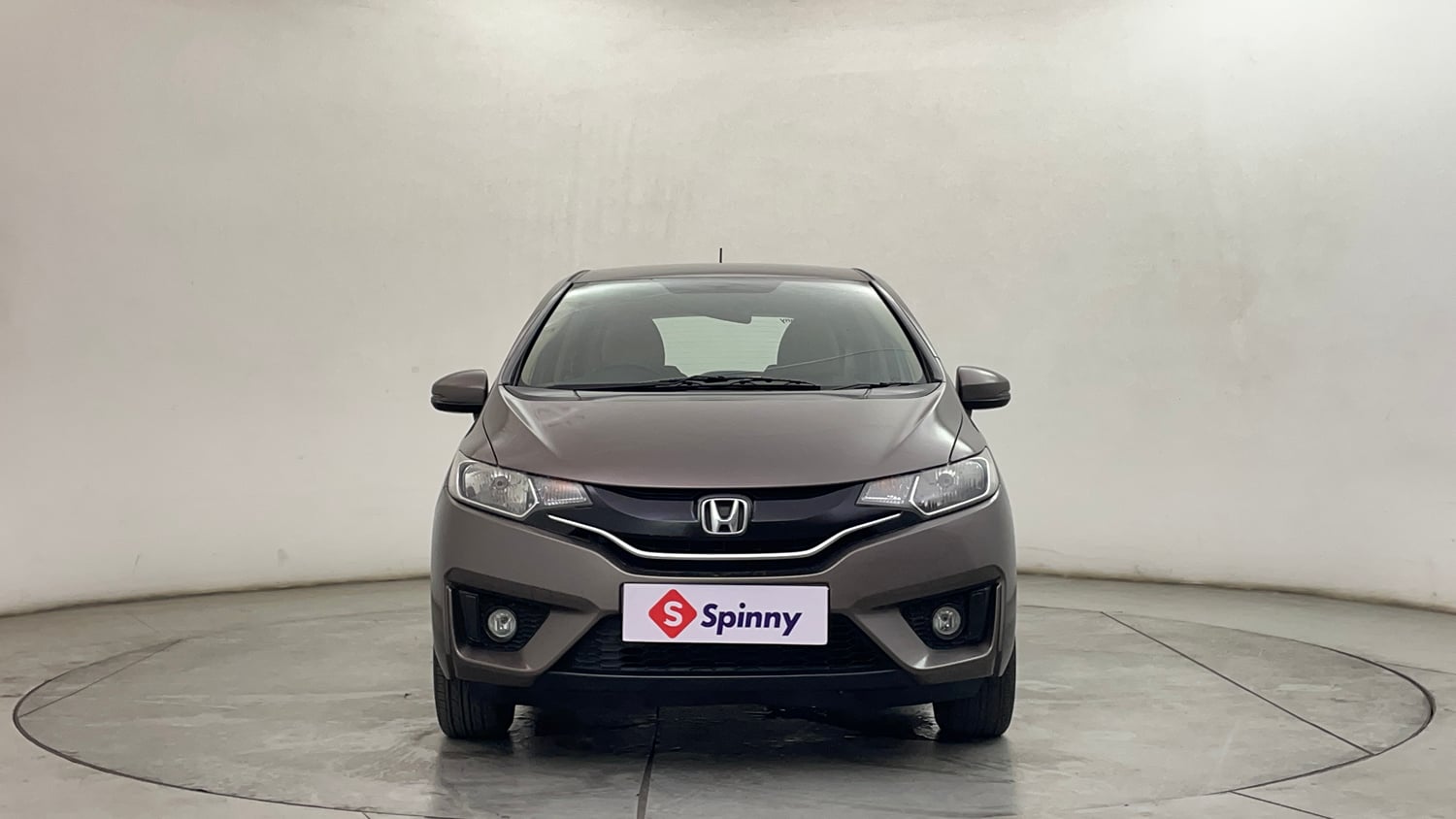 Used 2016 Honda Jazz V Petrol Petrol Manual exterior FRONT VIEW