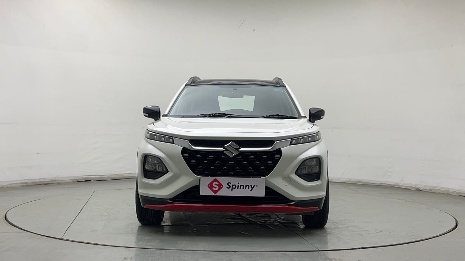 Used 2023 Maruti Suzuki Fronx Delta Plus 1.2L MT Petrol Manual exterior FRONT VIEW