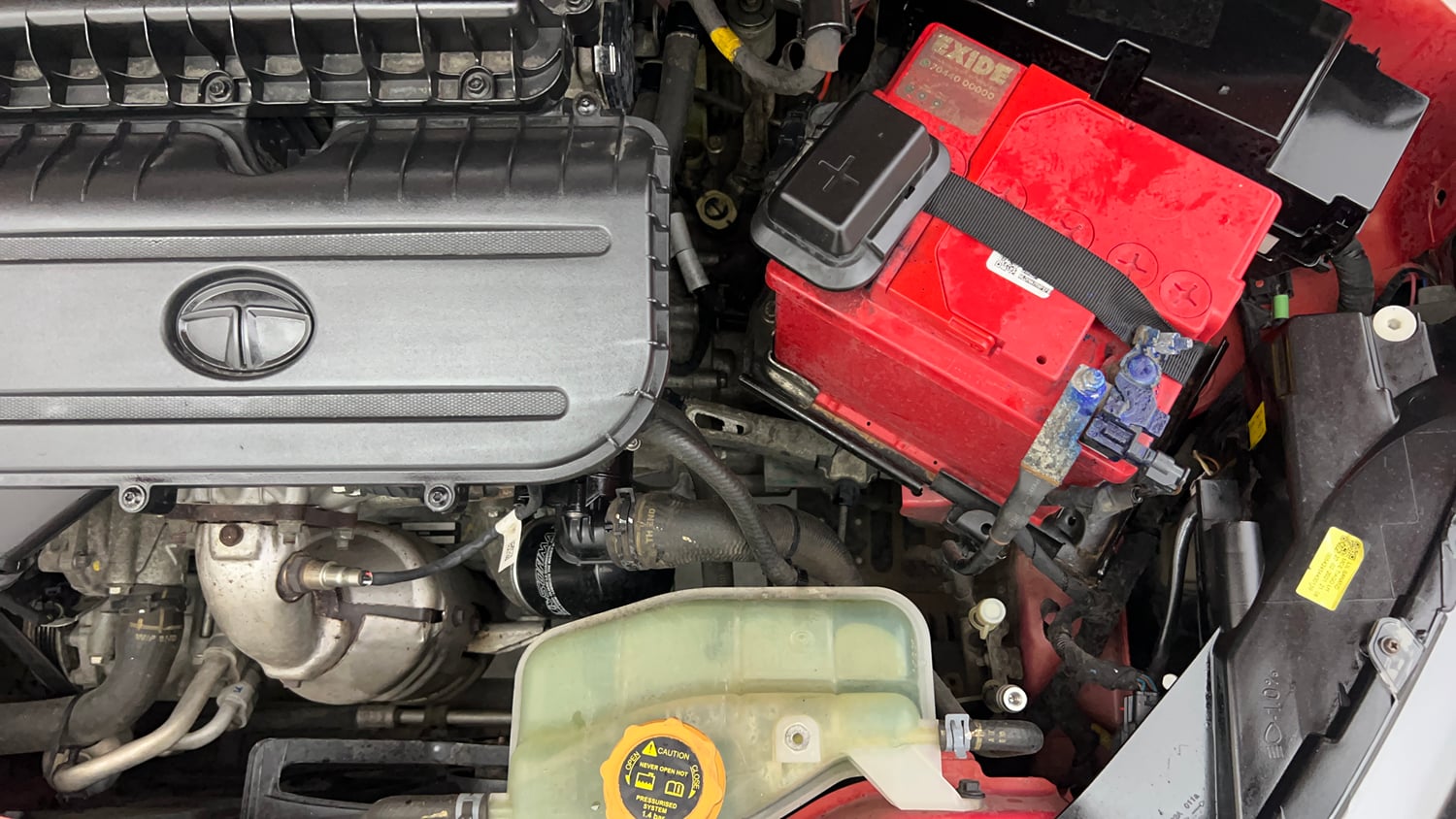 Used 2021 Tata Tiago XZ Plus Petrol Manual engine ENGINE LEFT SIDE VIEW