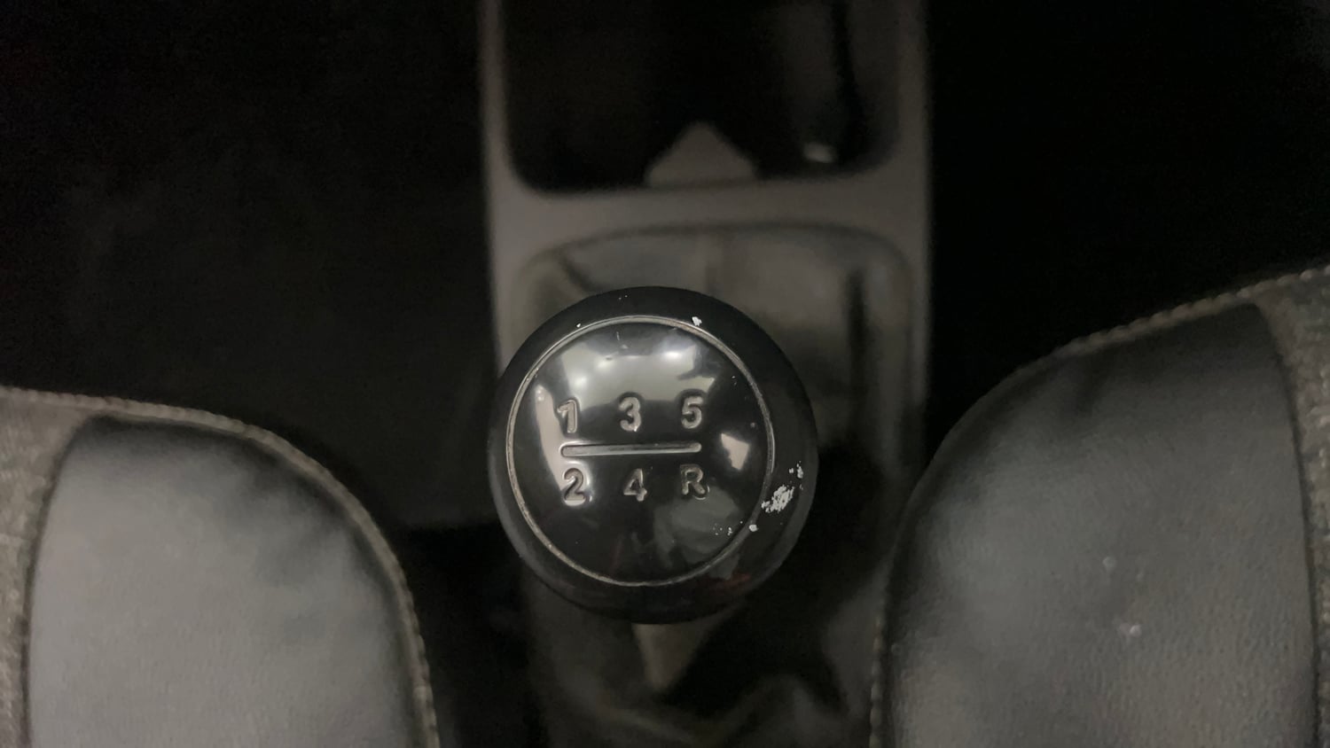 Used 2016 Hyundai Eon D-Lite + Petrol Manual interior GEAR  KNOB VIEW