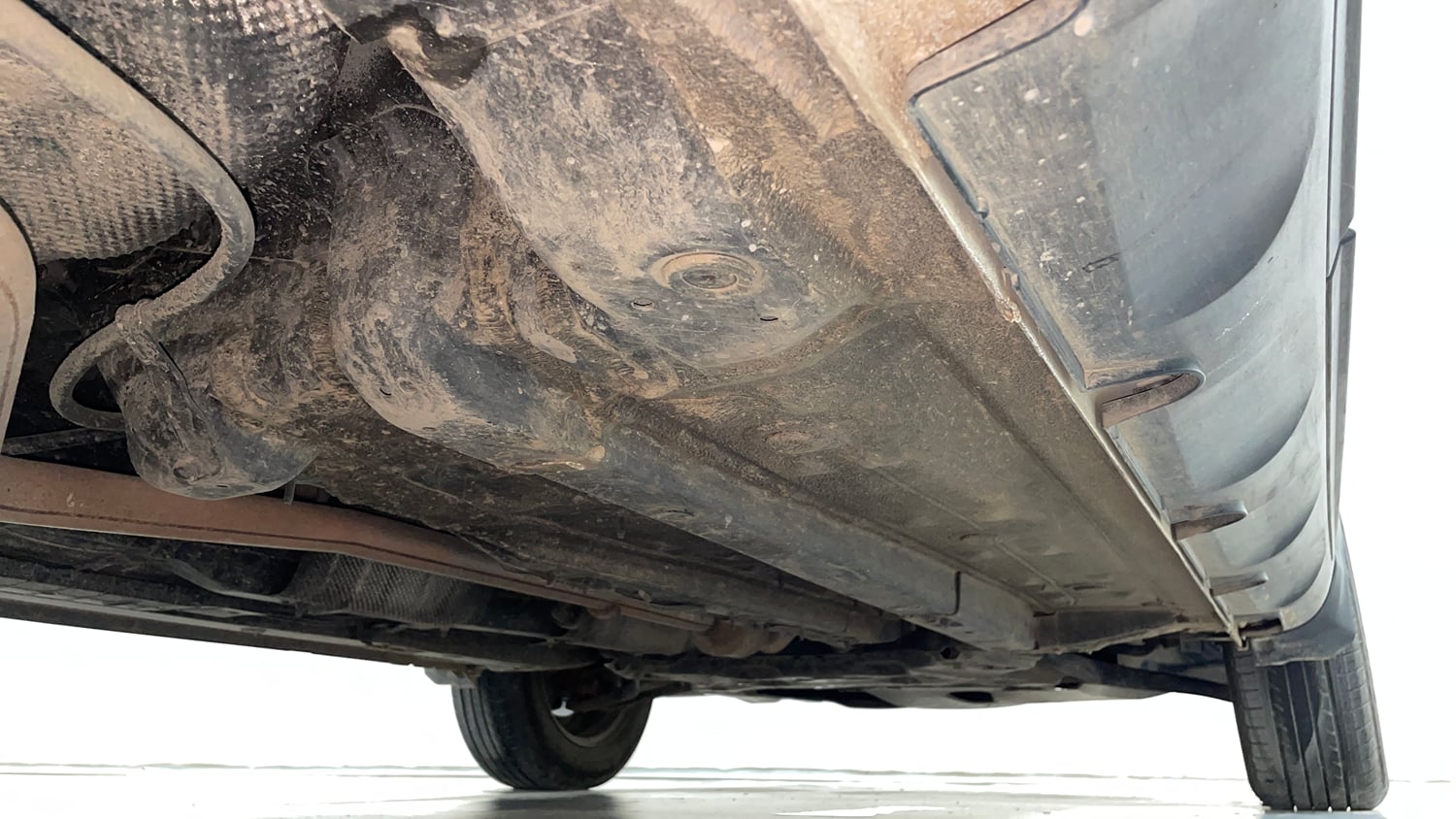 Used 2024 Hyundai Venue SX 1.2 Petrol Petrol Manual extra REAR RIGHT UNDERBODY VIEW