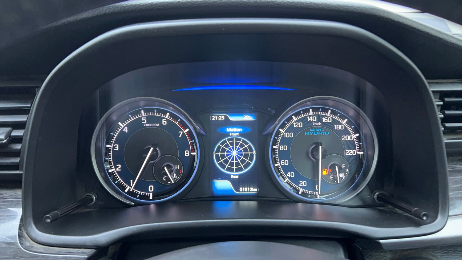 Used 2023 Maruti Suzuki XL6 Alpha Plus MT Petrol Petrol Manual interior CLUSTERMETER VIEW