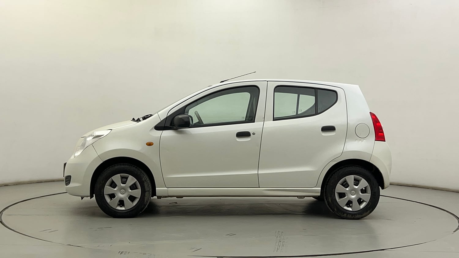 Used 2012 Maruti Suzuki A-Star Vxi Petrol Manual exterior LEFT SIDE VIEW