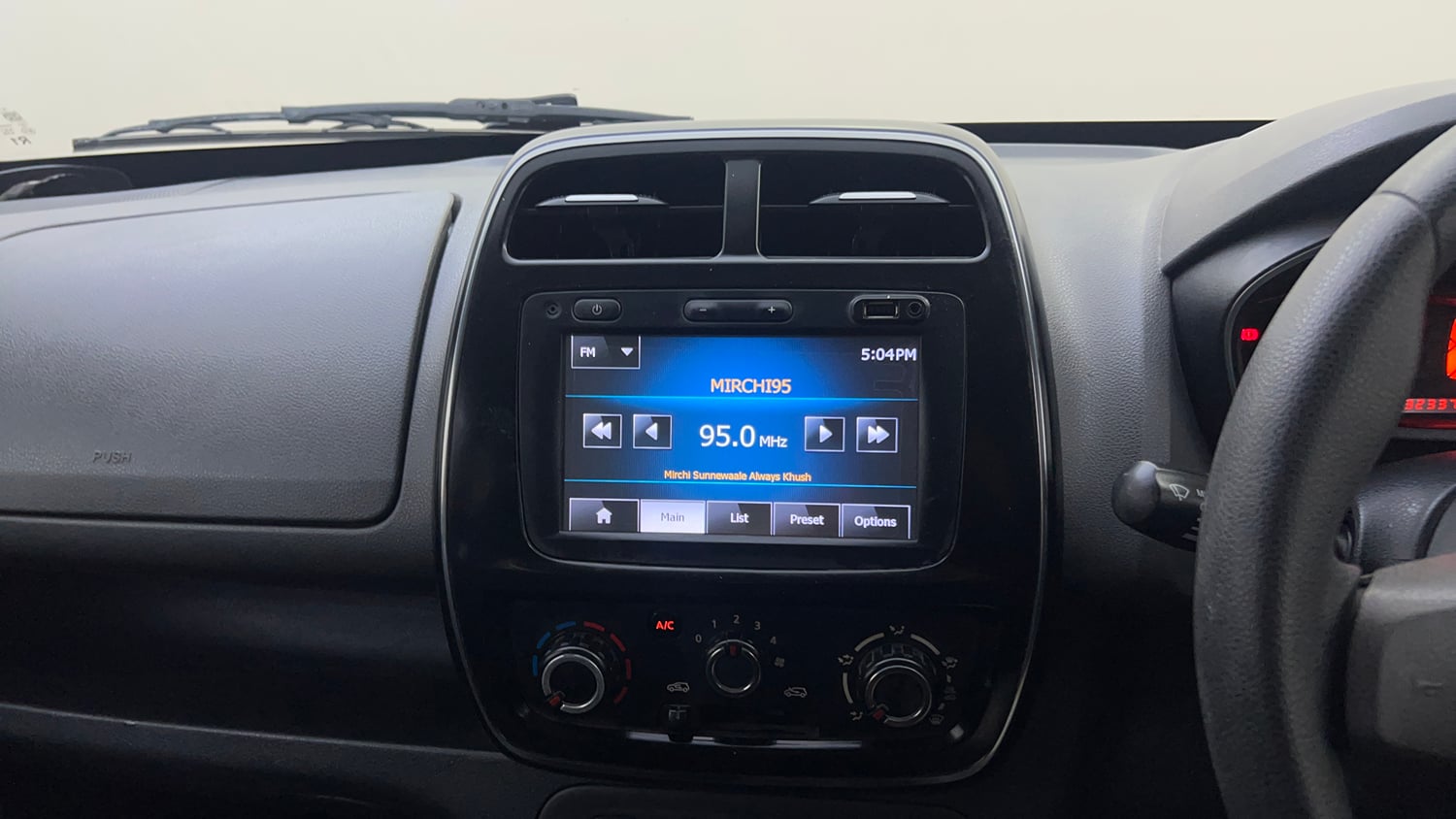 Used 2016 Renault Kwid RXT Petrol Manual top_features Integrated (in-dash) music system