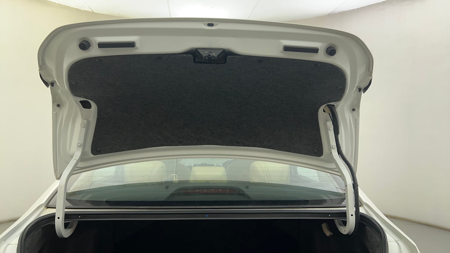 Used 2025 Honda City ZX Petrol CVT Petrol Automatic interior DICKY DOOR OPEN VIEW