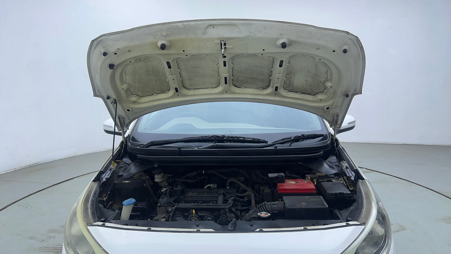 Used 2015 Hyundai Elite i20 Sportz 1.2 Petrol Manual engine ENGINE & BONNET OPEN FRONT VIEW