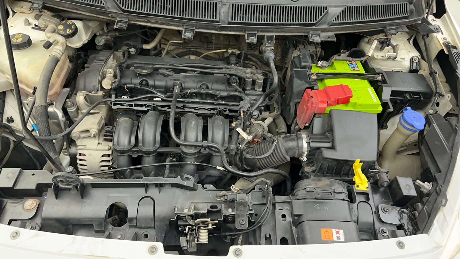 Used 2018 Ford Figo Titanium 1.2 Ti-VCT Petrol Manual engine ENGINE LEFT SIDE VIEW