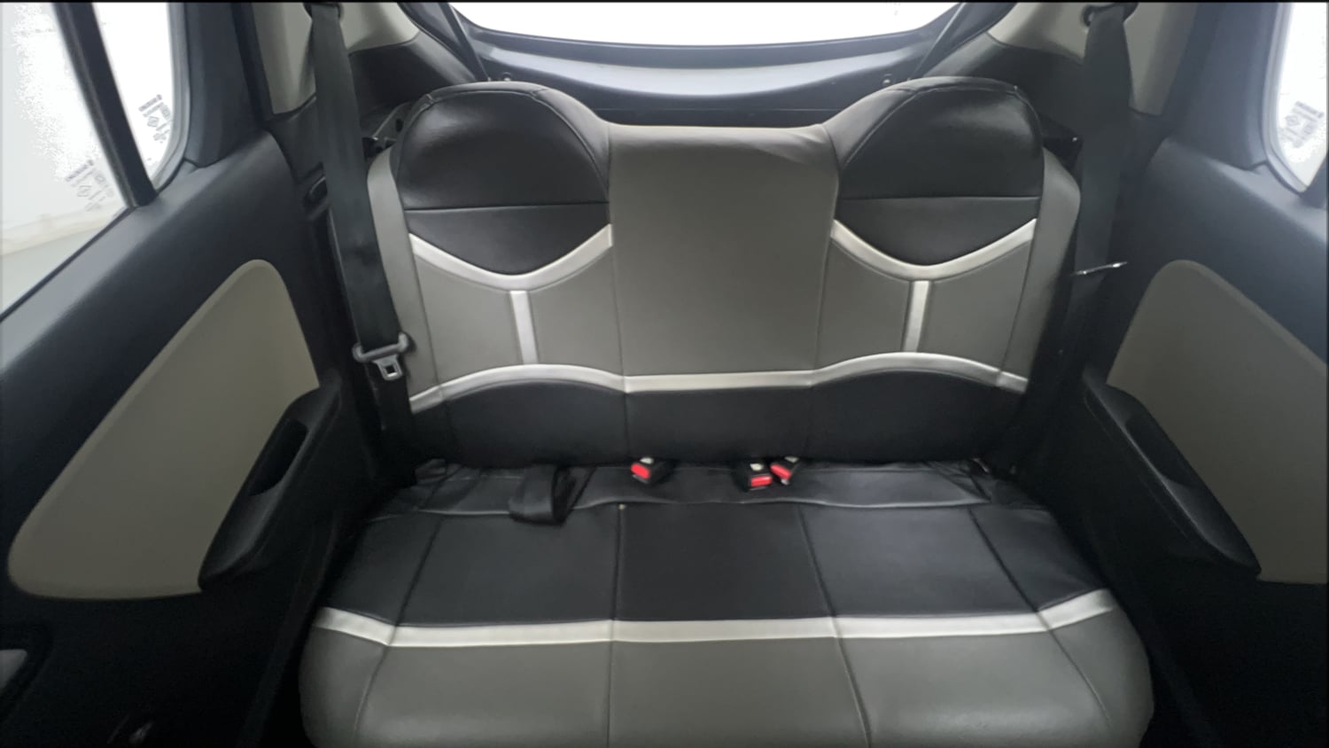 Used 2021 Maruti Suzuki Alto 800 VXi Petrol Manual interior REAR SEAT CONDITION VIEW
