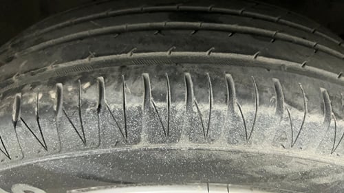 Used 2016 Honda City VX Petrol Manual tyres RIGHT FRONT TYRE TREAD VIEW
