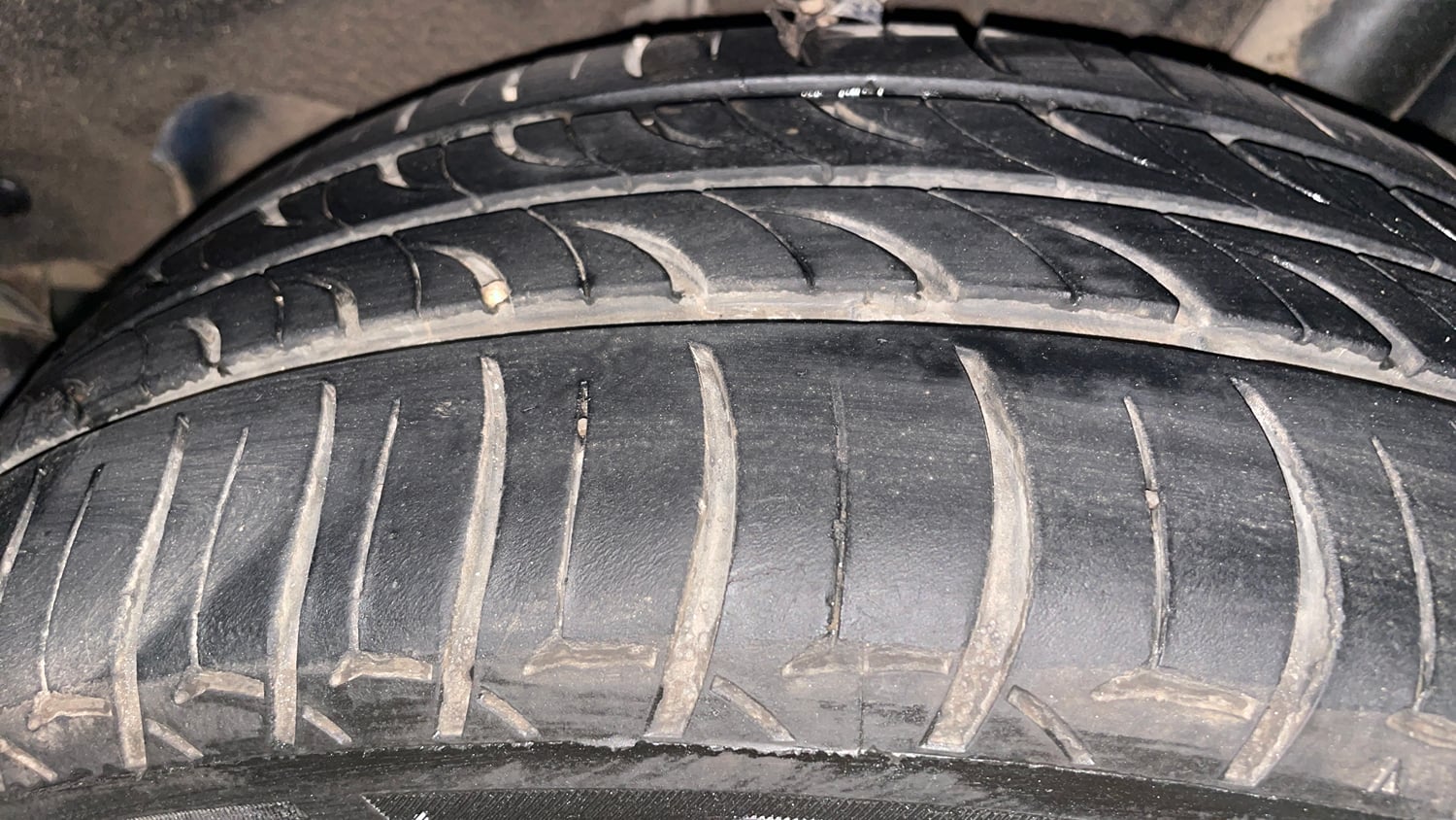 Used 2019 Maruti Suzuki Baleno Alpha Automatic Petrol Automatic tyres LEFT REAR TYRE TREAD VIEW