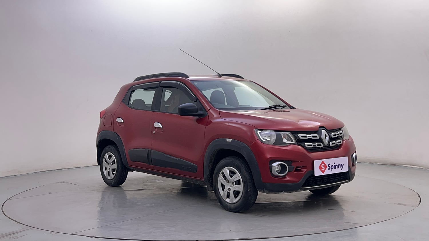 Used 2016 Renault Kwid RXT Petrol Manual exterior RIGHT FRONT CORNER VIEW