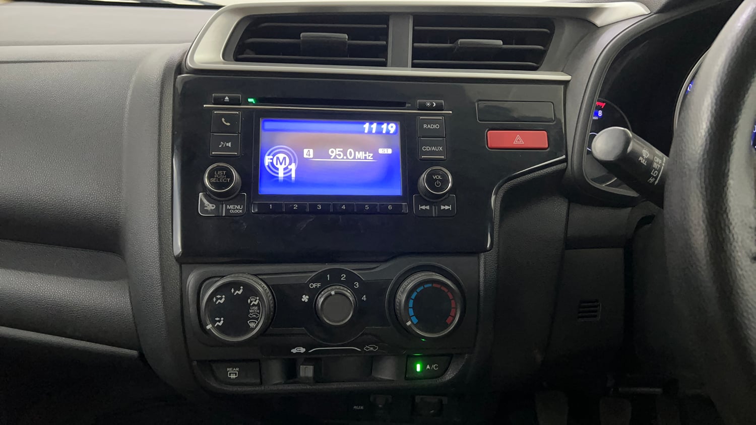 Used 2015 Honda Jazz SV Petrol Petrol Manual interior MUSIC SYSTEM & AC CONTROL VIEW