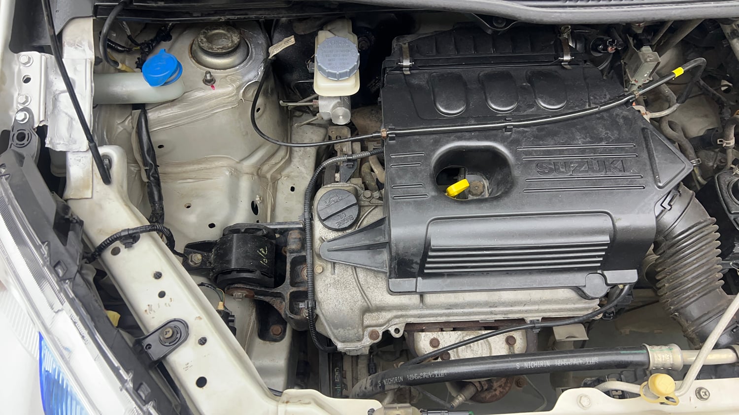 Used 2015 Maruti Suzuki Wagon R LXI Petrol Manual engine ENGINE RIGHT SIDE VIEW