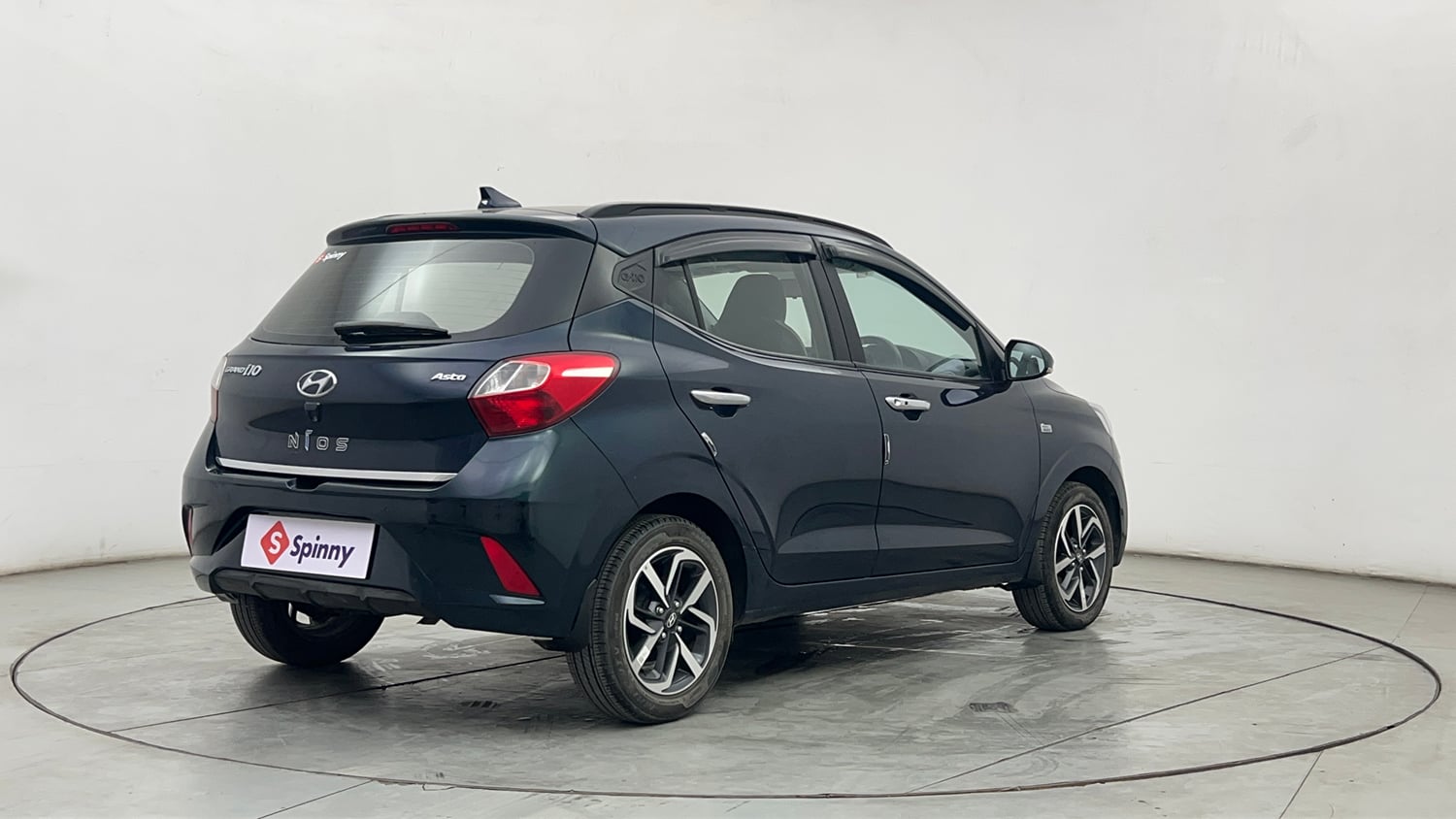 Used 2022 Hyundai Grand i10 Nios Asta AMT 1.2 Kappa VTVT Petrol Automatic exterior RIGHT REAR CORNER VIEW