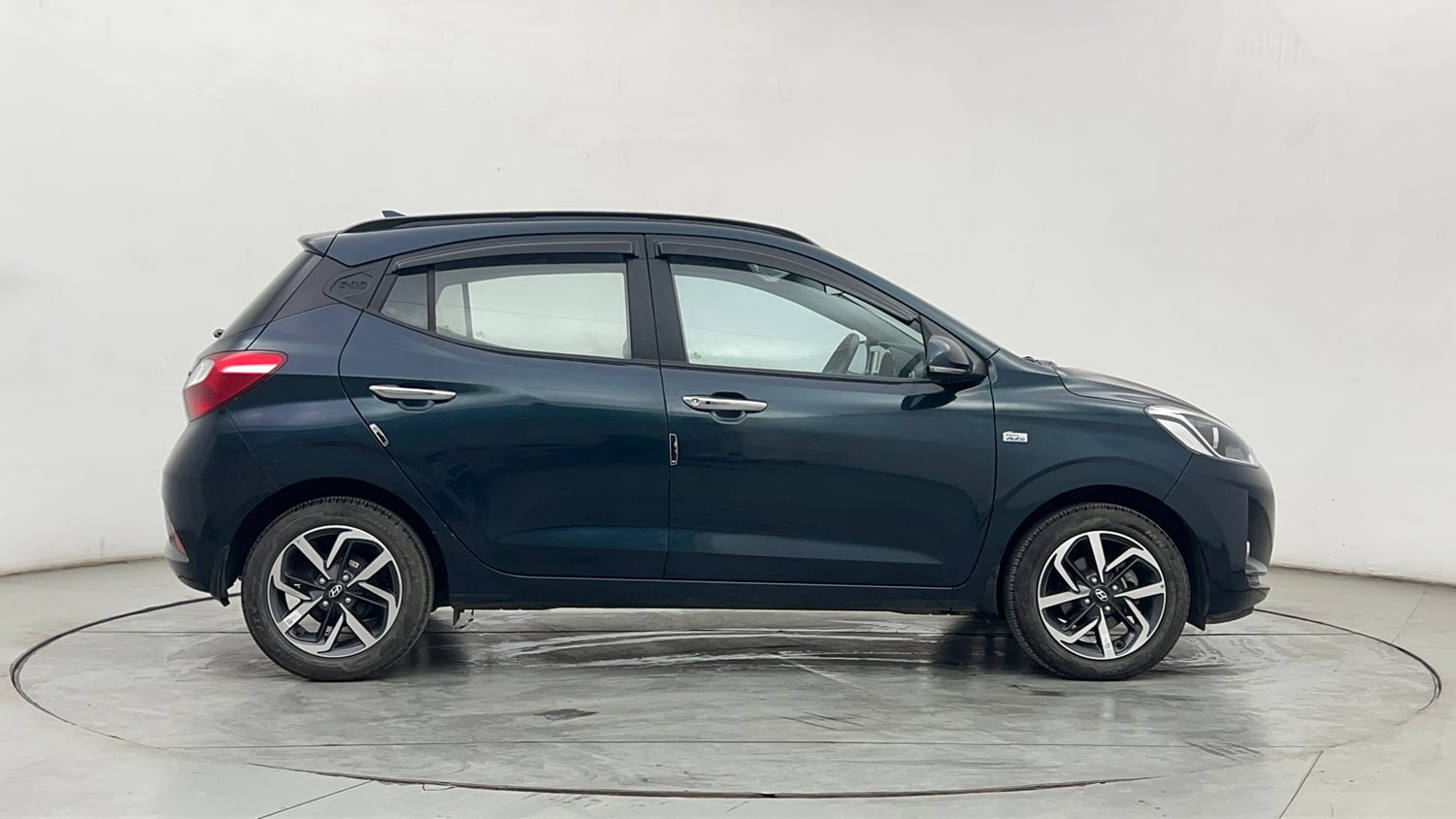 Used 2022 Hyundai Grand i10 Nios Asta AMT 1.2 Kappa VTVT Petrol Automatic exterior RIGHT SIDE VIEW