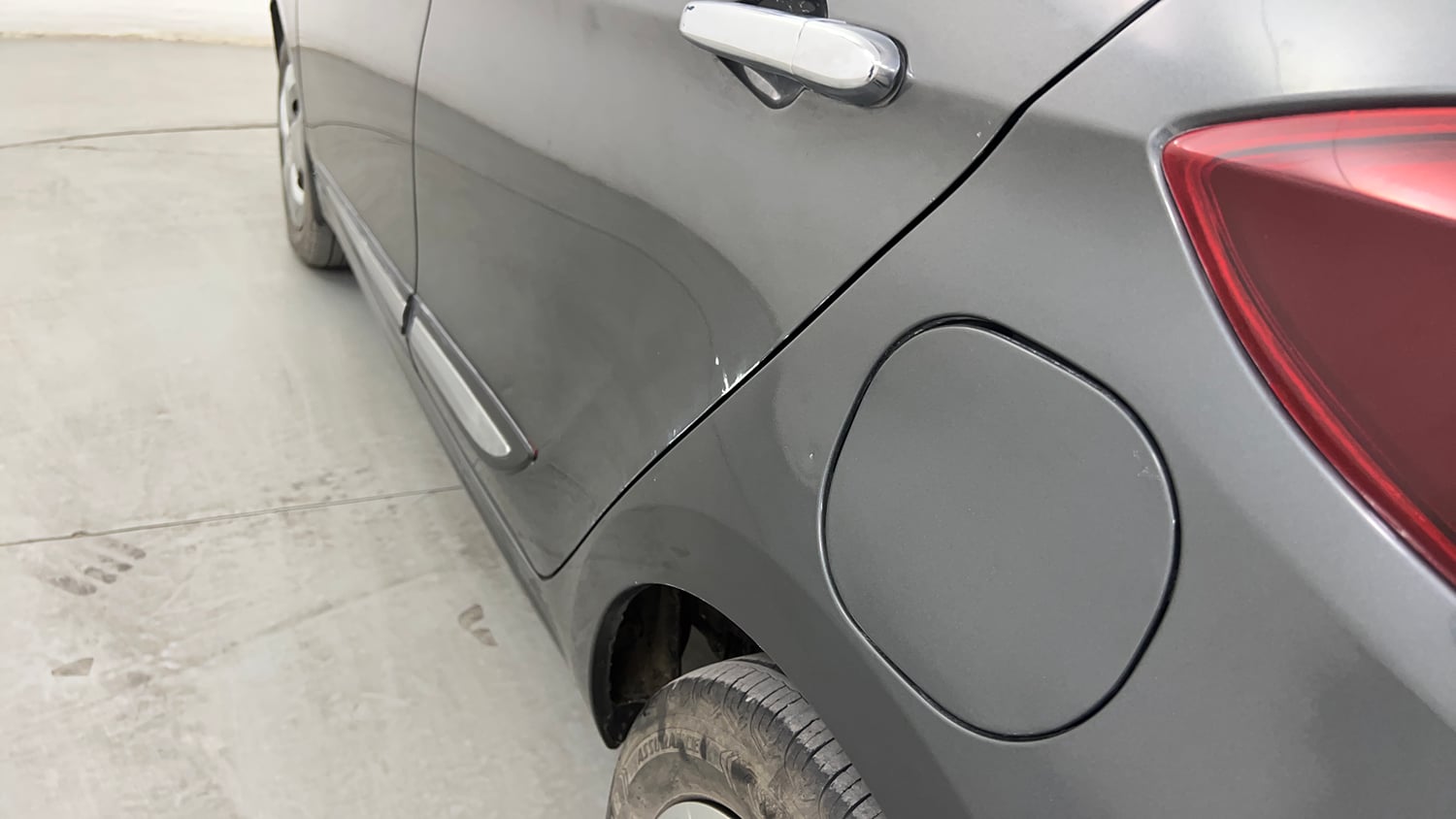 Used 2021 Tata Tiago XT Petrol Manual dents MINOR SCRATCH