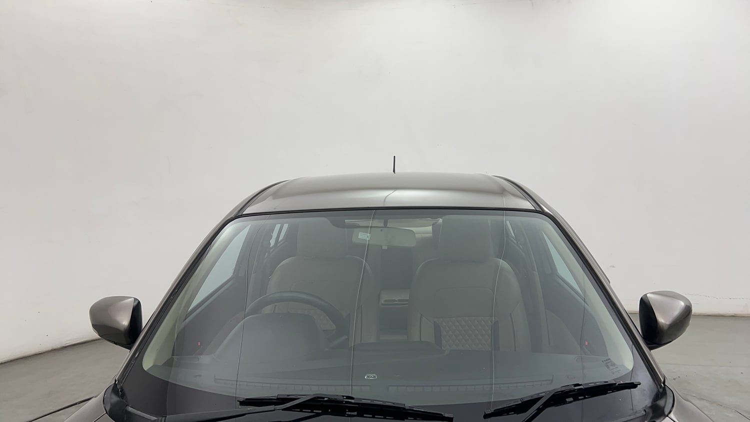 Used 2020 Maruti Suzuki Dzire VXi AMT Petrol Automatic exterior FRONT WINDSHIELD VIEW