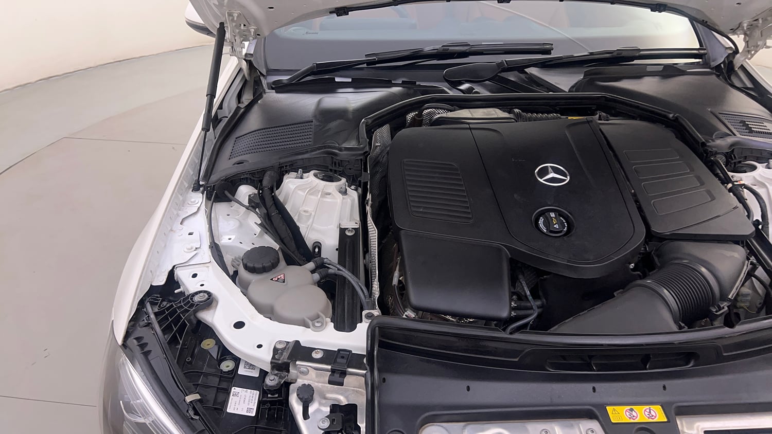 Used 2022 Mercedes-Benz C-Class C 200 Petrol Automatic engine ENGINE RIGHT SIDE HINGE & APRON VIEW
