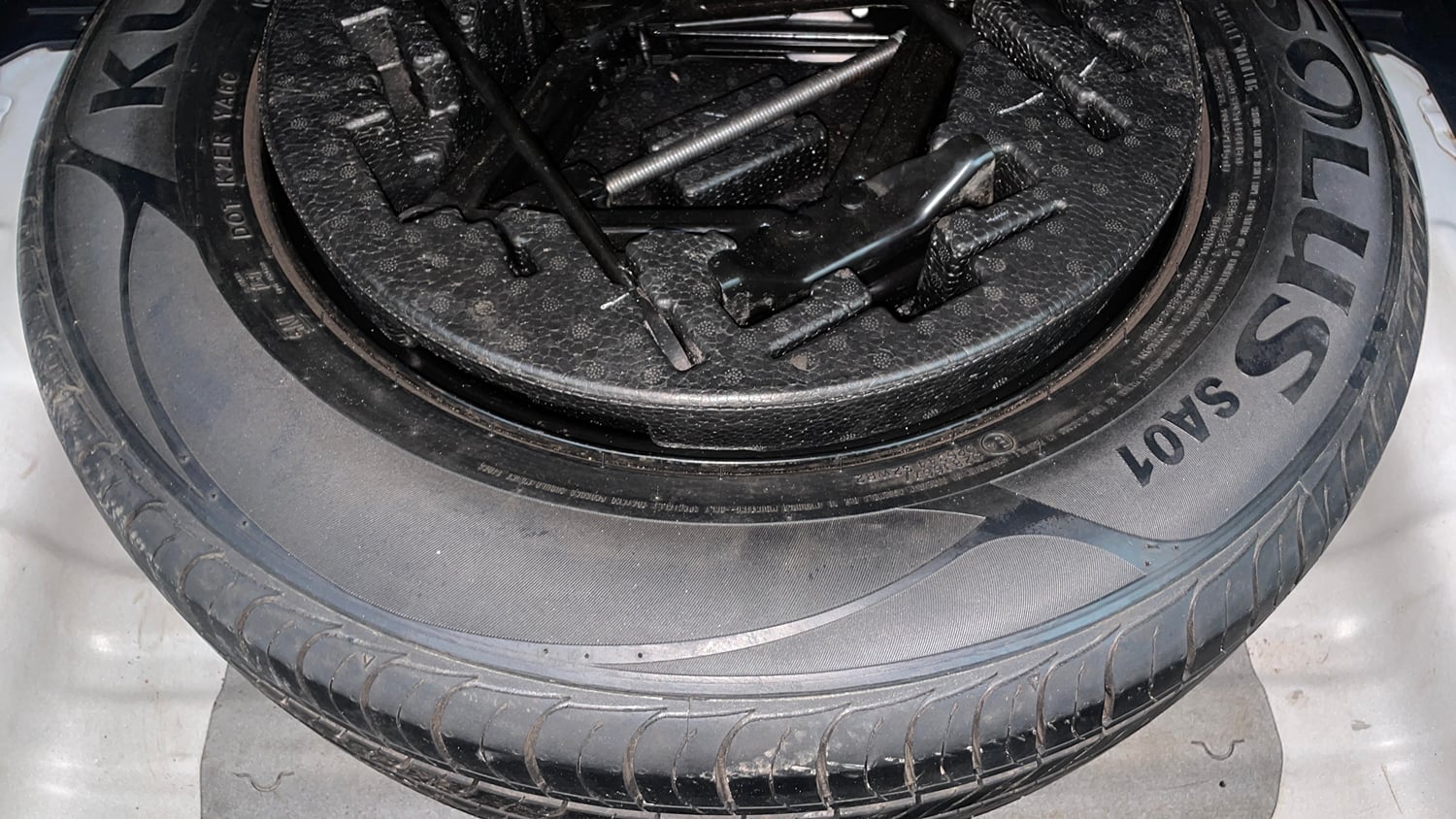 Used 2018 Hyundai Creta E Plus 1.6 Petrol Petrol Manual tyres SPARE TYRE VIEW