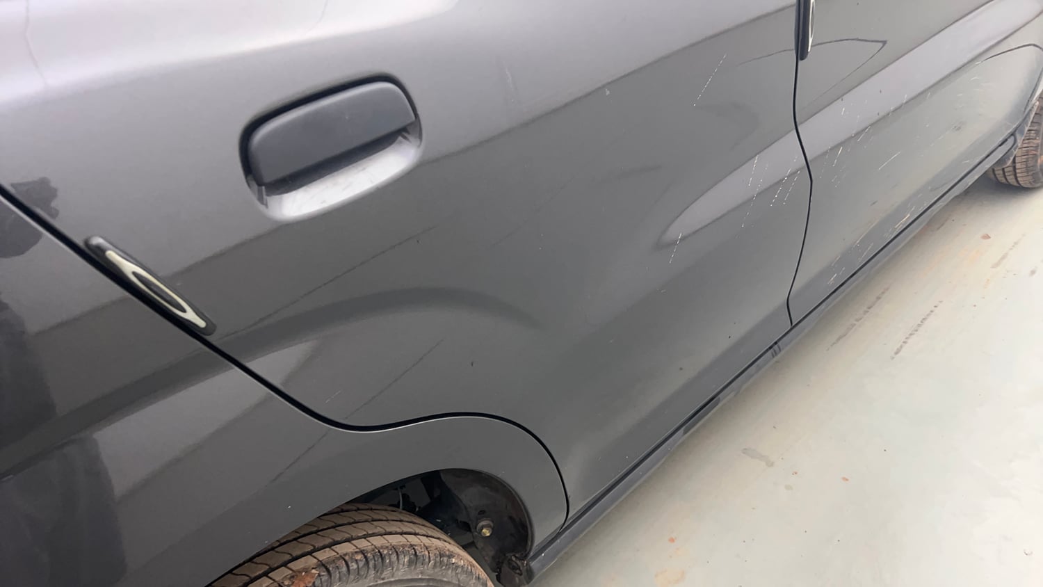 Used 2022 Maruti Suzuki S-Presso VXi (O) Petrol Manual dents MINOR SCRATCH