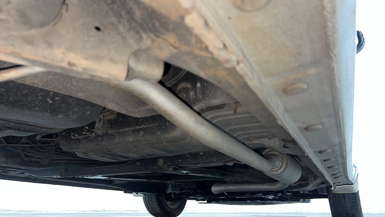Used 2017 Honda City V Petrol Manual extra REAR RIGHT UNDERBODY VIEW